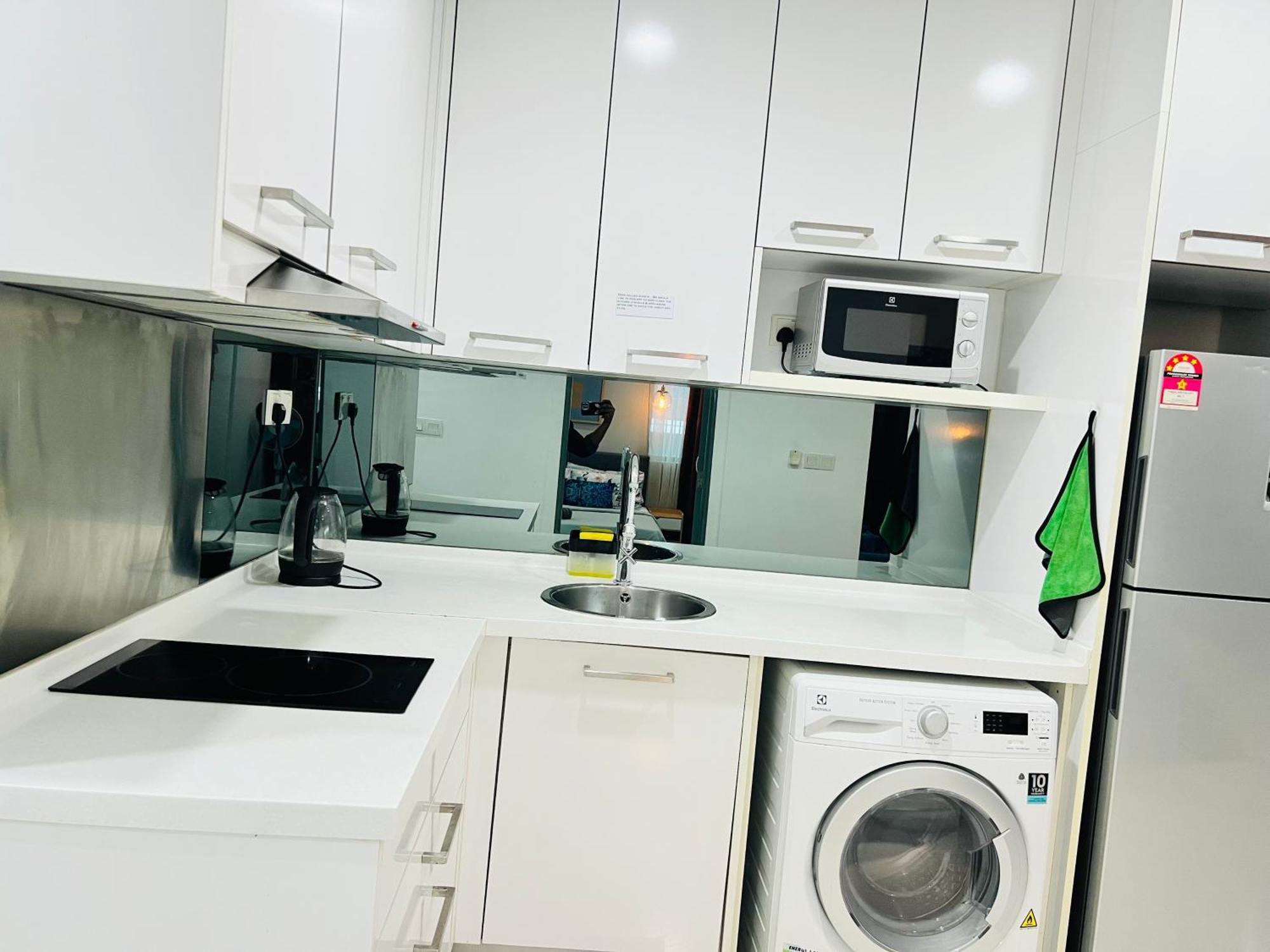 Apartment Mercu Summer Klcc By Sweet