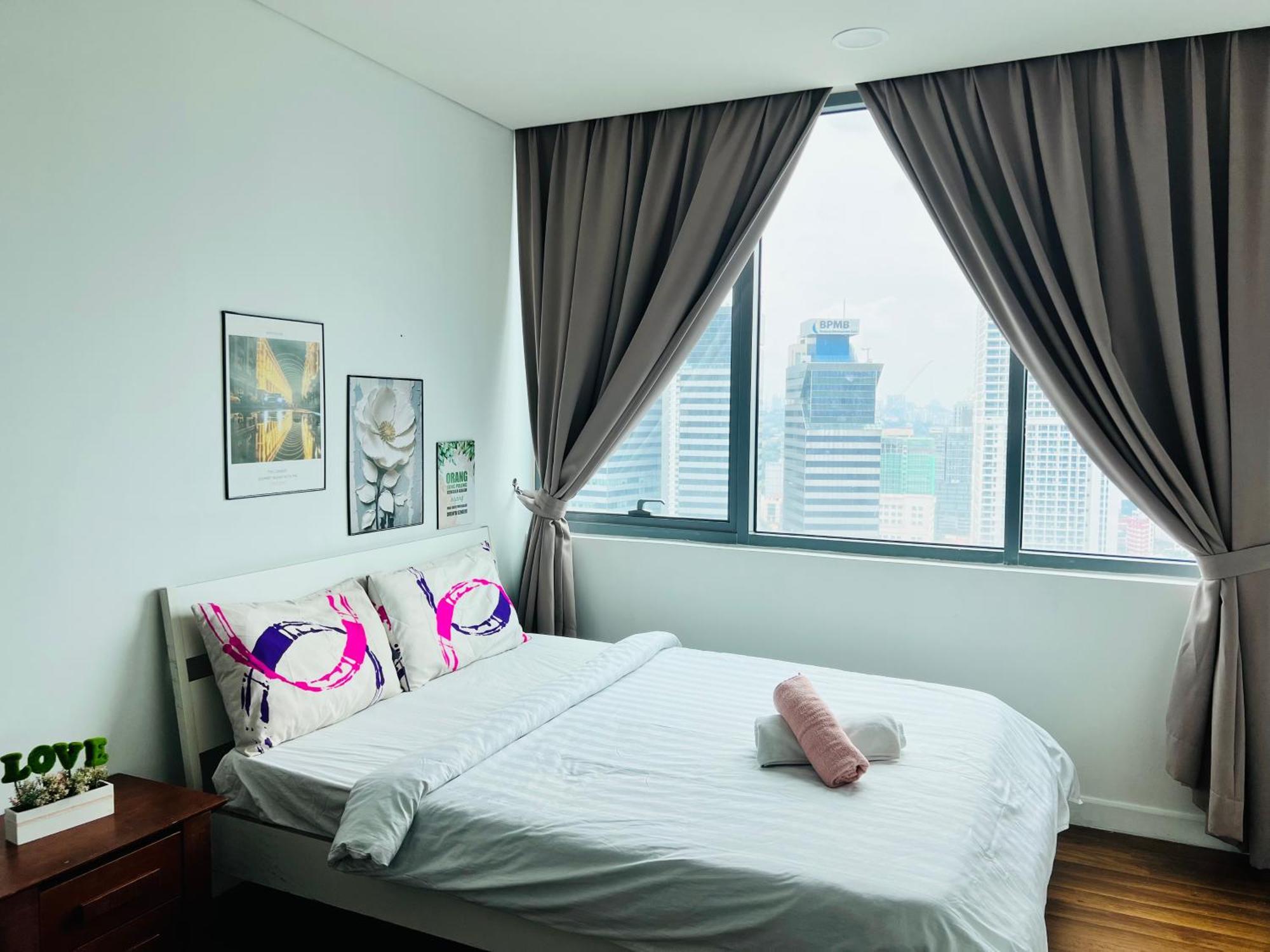 Apartment Mercu Summer Klcc By Sweet *